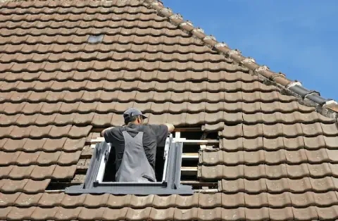 Pose de velux - Saint-Sulpice-et-Cameyrac